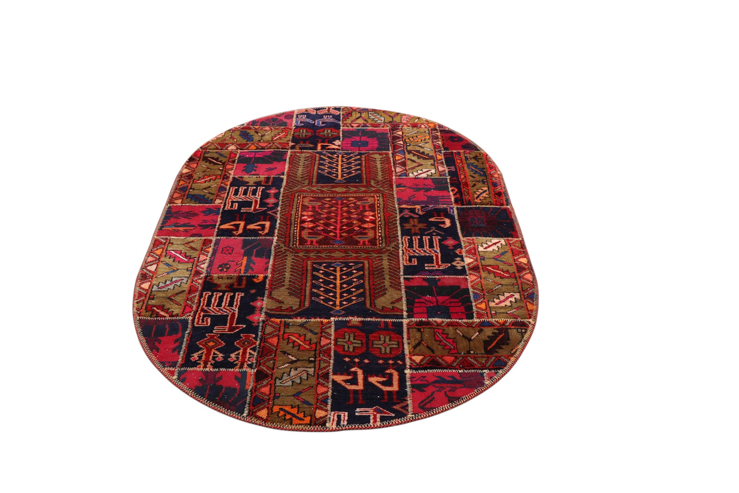 Handwoven Rug – Traditional Nomadic Wool Weaving