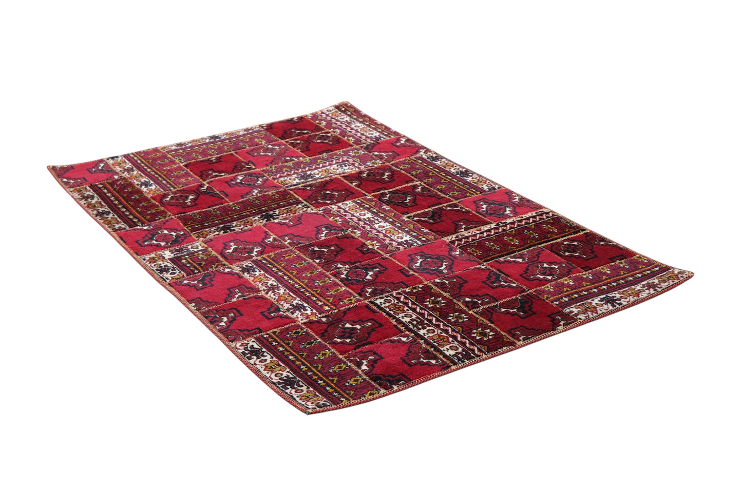 Handwoven Rug – Traditional Nomadic Wool Weaving