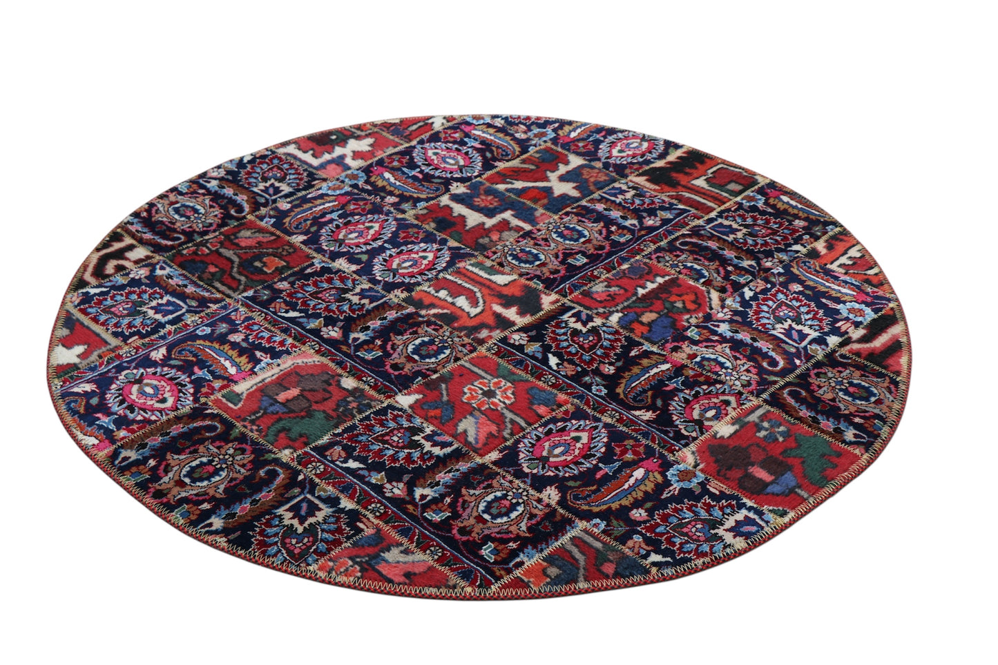 Handwoven Rug – Traditional Nomadic Wool Weaving
